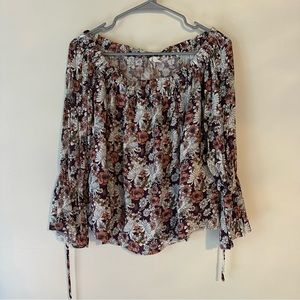 Floral On/Off-the-Shoulder Boutique Top